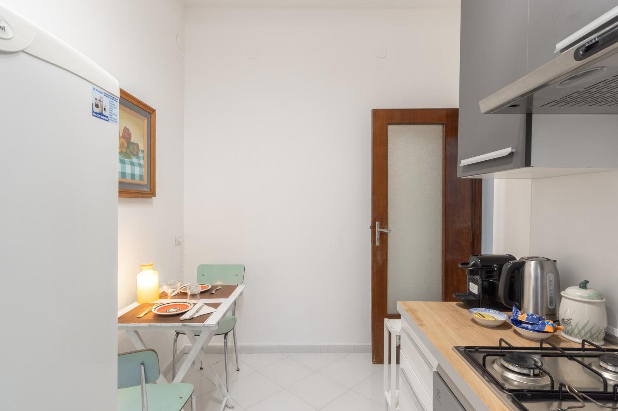 Casa Vacanza Angelina Via Mercanti Centro Storico Salerno Dış mekan fotoğraf