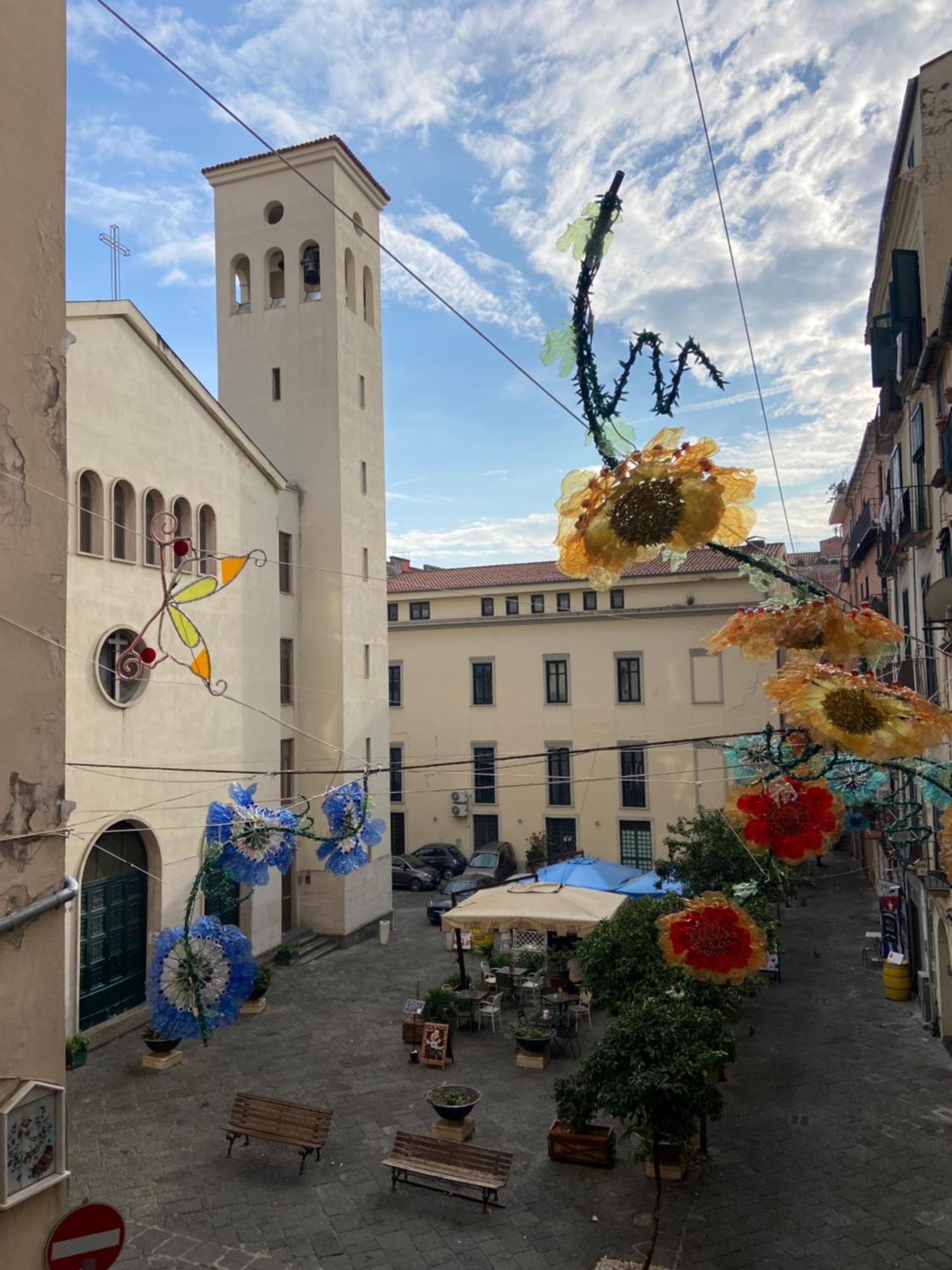 Casa Vacanza Angelina Via Mercanti Centro Storico Salerno Dış mekan fotoğraf